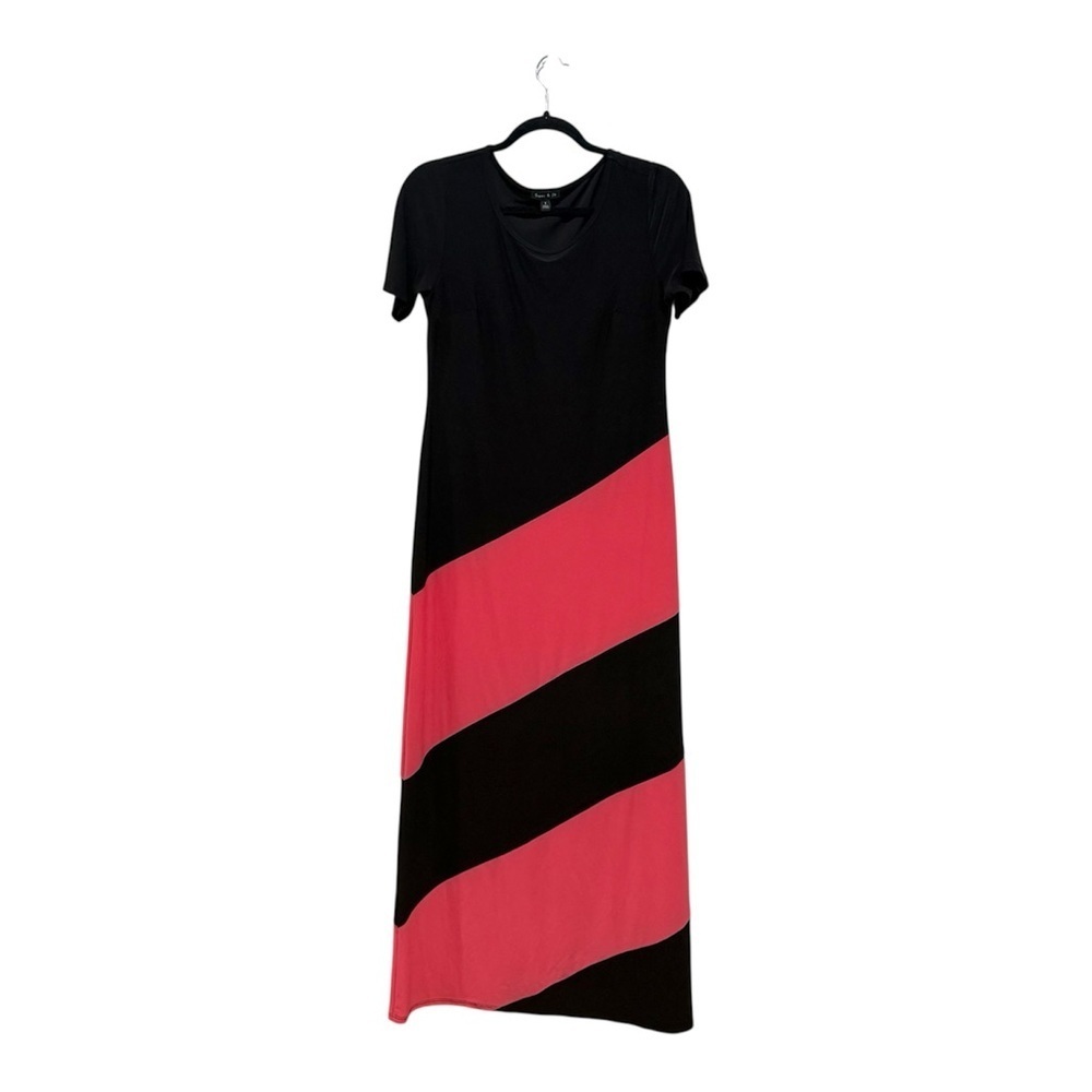 Sami & Jo Colorblock Maxi Dress – Black & Coral Pink Small
